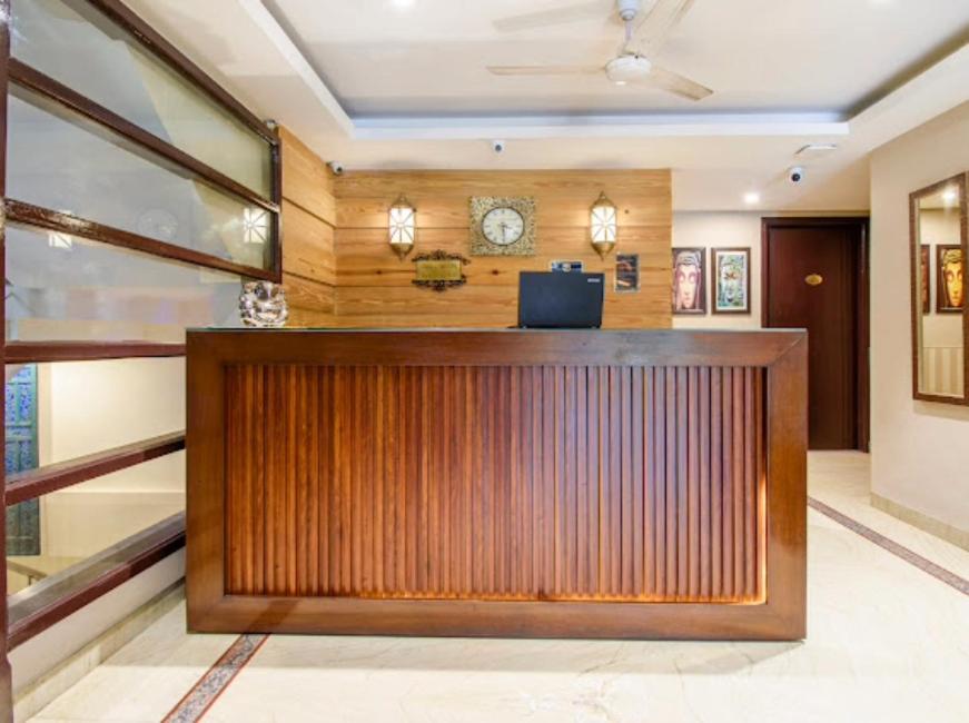 Imperial Park Sector 45 Hotel 3*