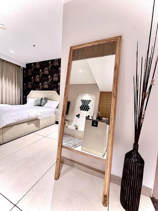 Apartment Luxury Key 3 Gurgaon