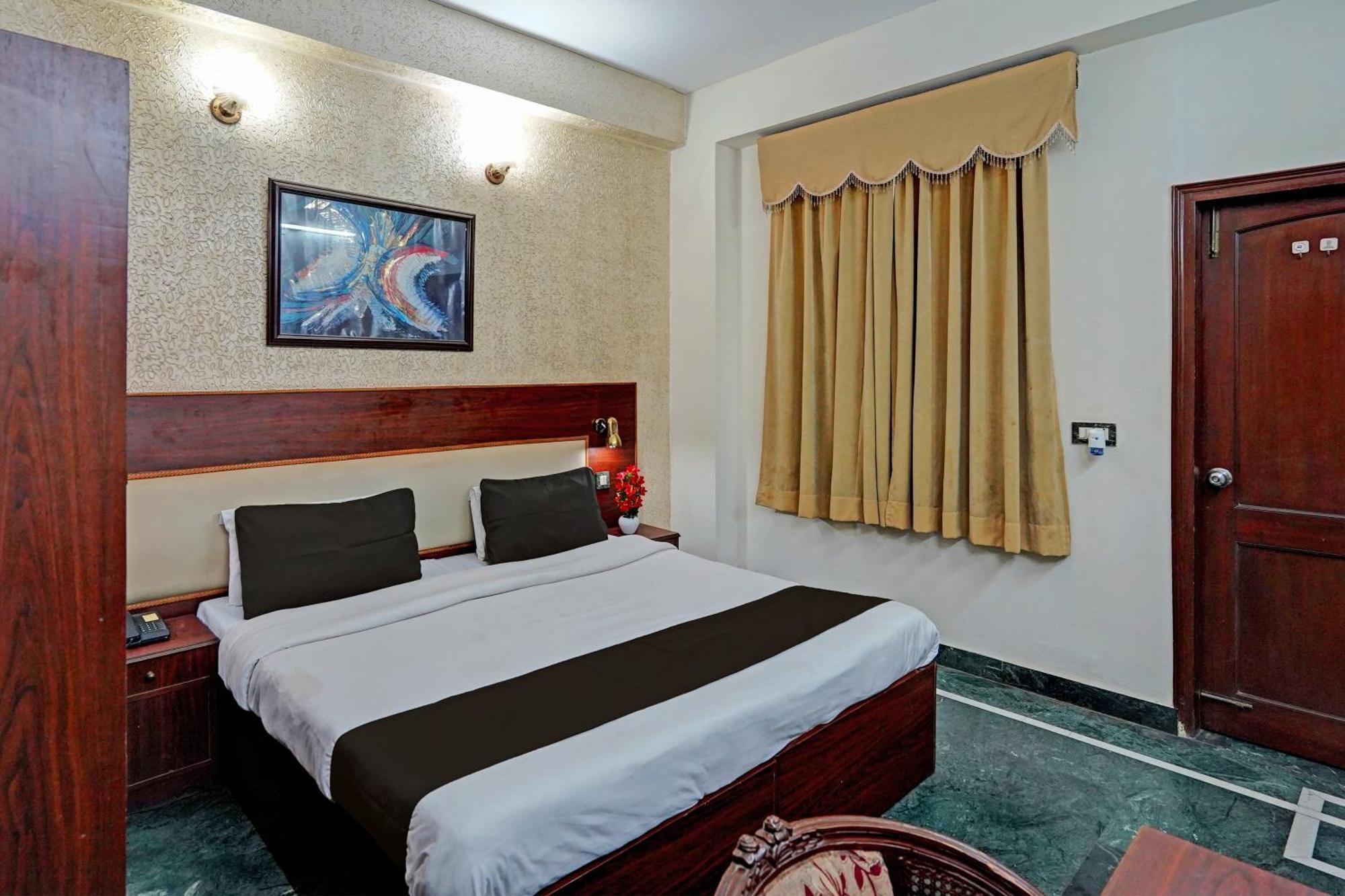 O Primero Near Aravali Biodiversity Park Hotel