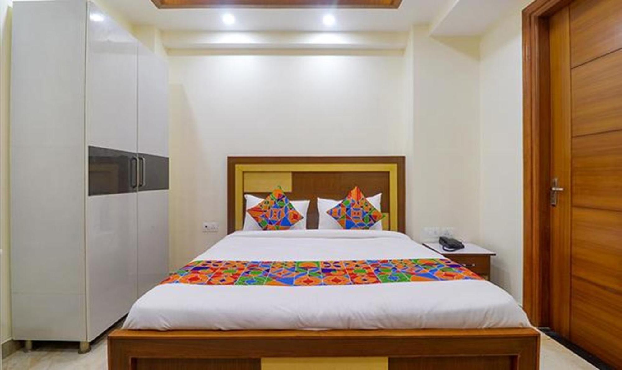 Hotel Fabhotel Star Corporate Gurgaon