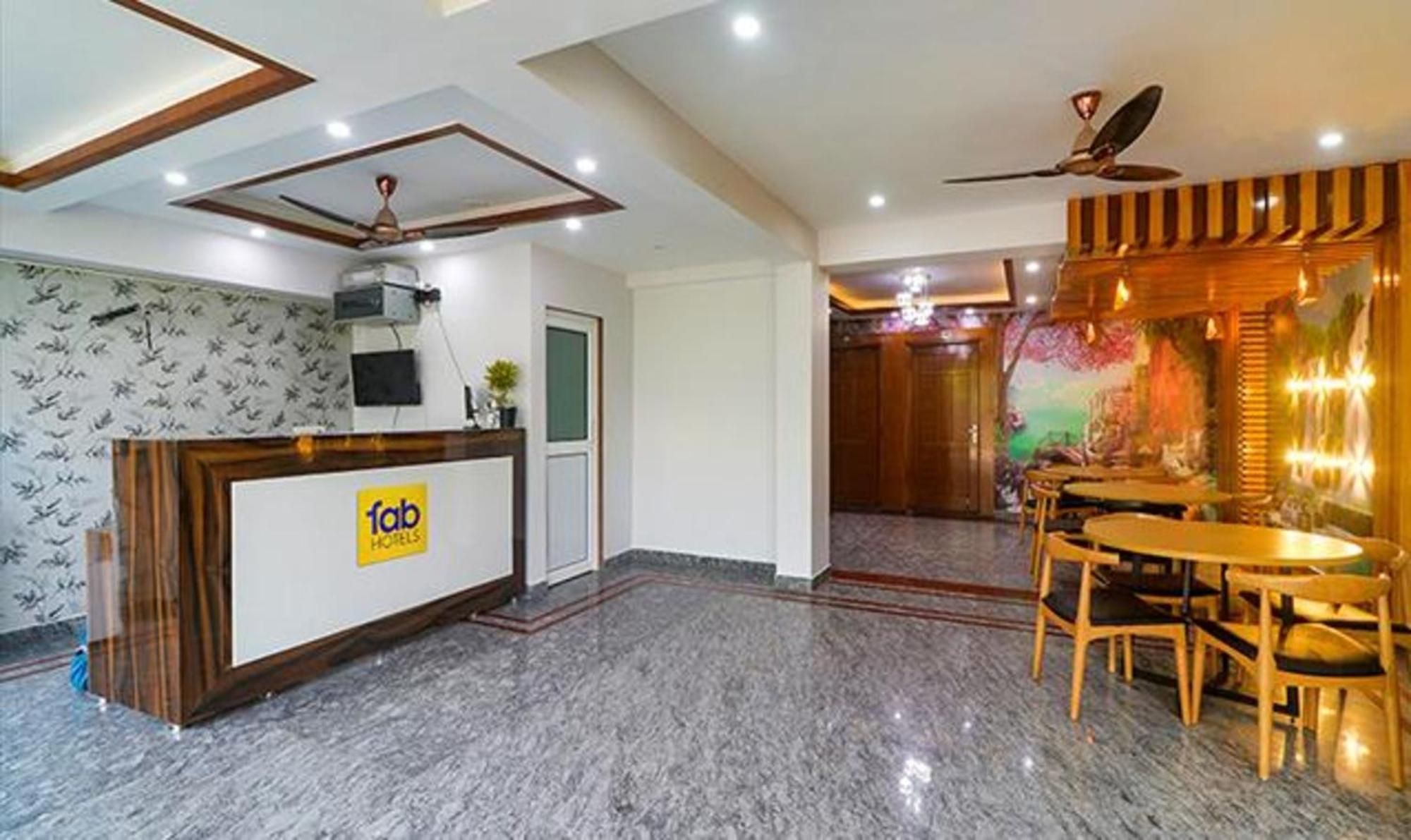 Hotel Fabhotel Star Corporate 3*