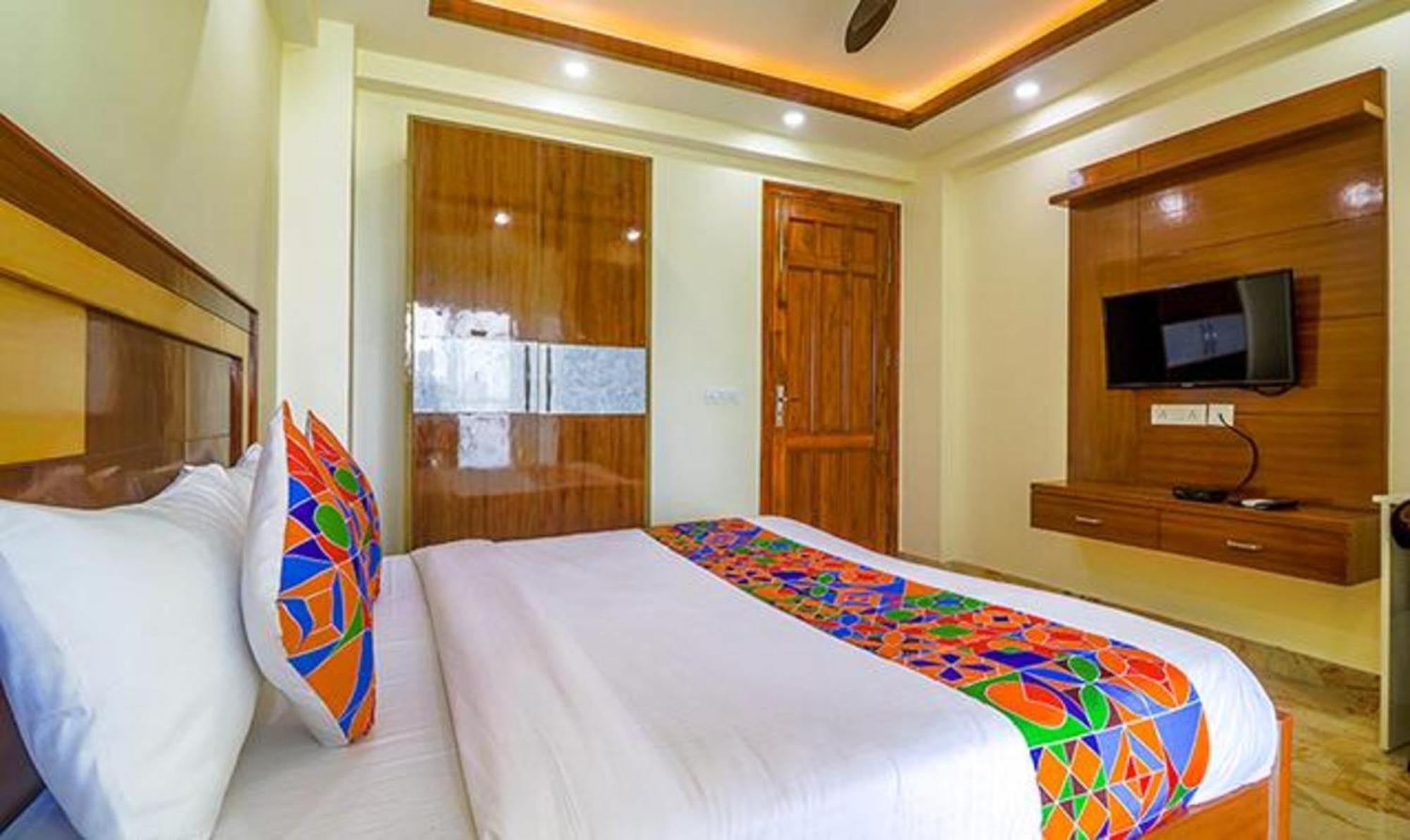 Hotel Fabhotel Star Corporate Gurgaon