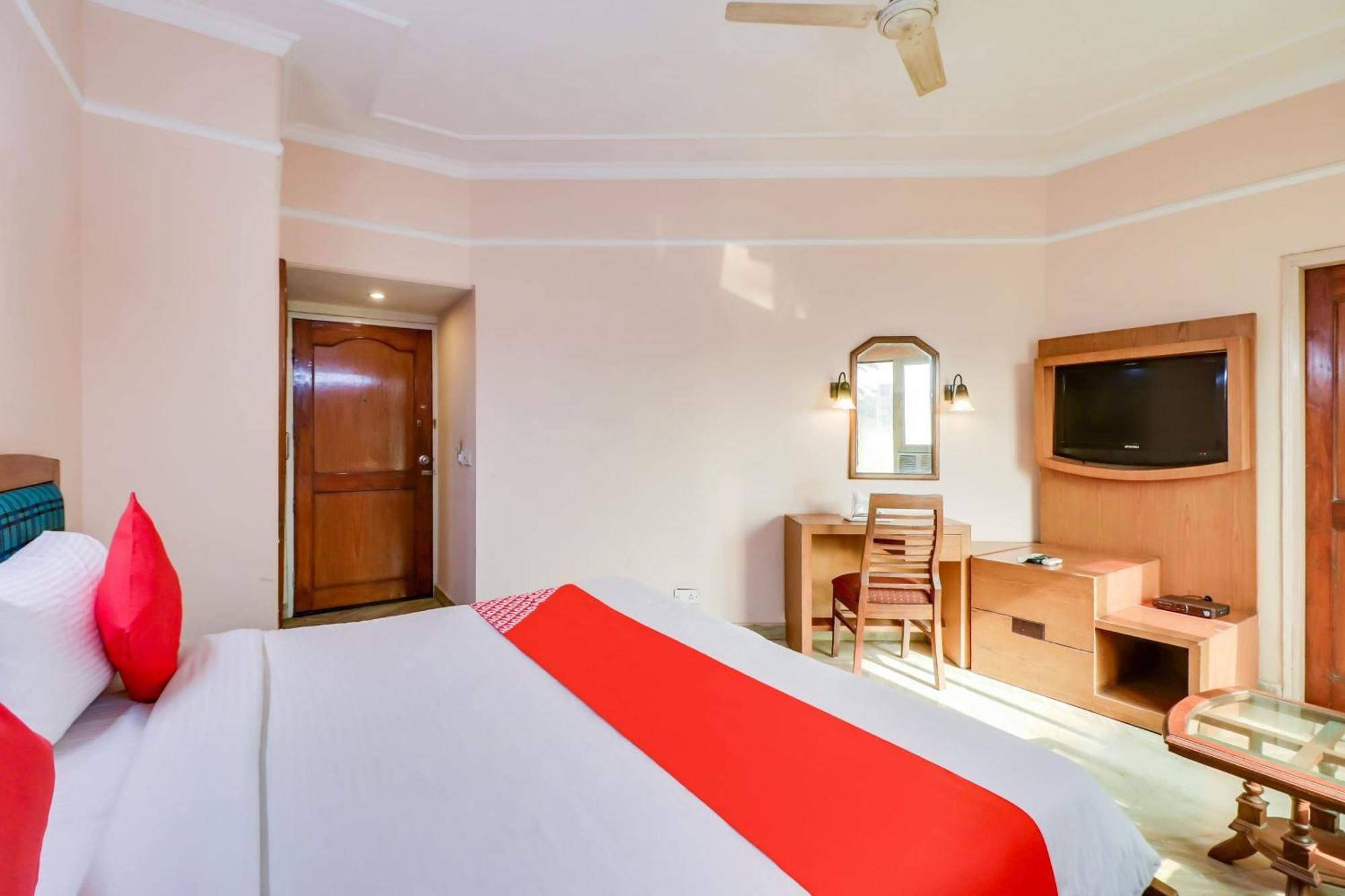 Super Collection O Queen Residency Hotel 3*