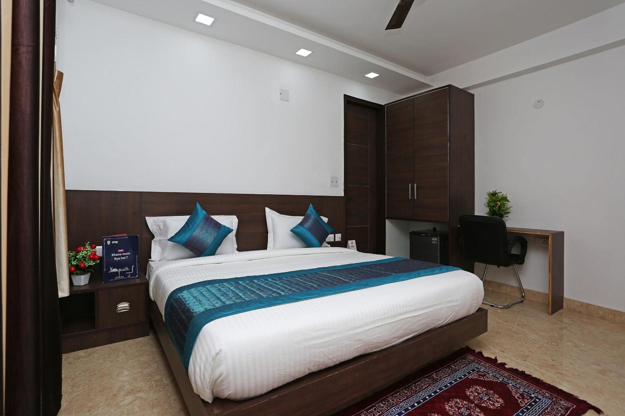 O Residency Near Appu Ghar Hotel 4*