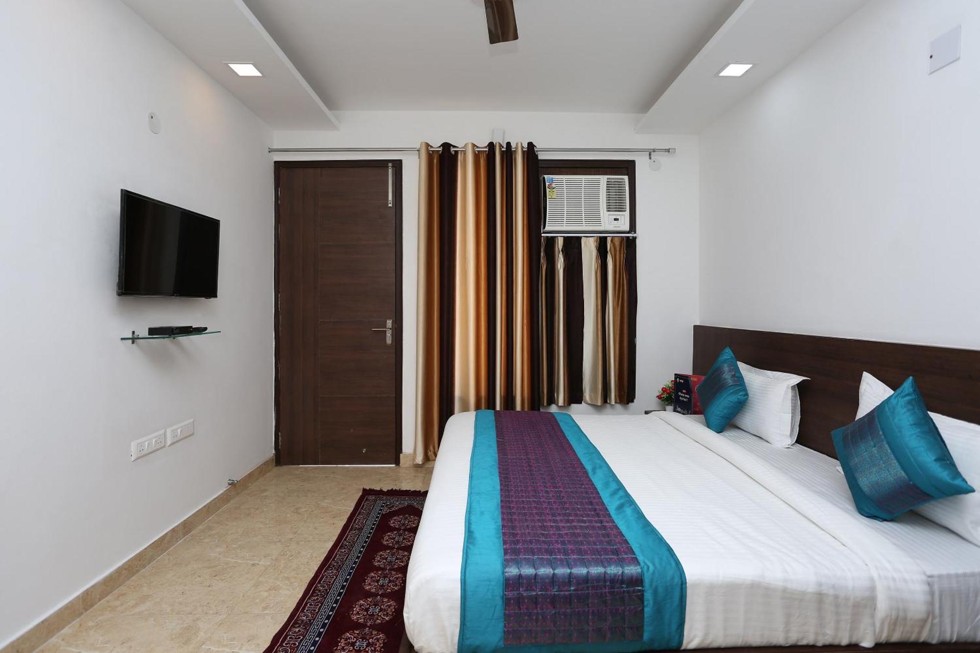 O Residency Near Appu Ghar 4*