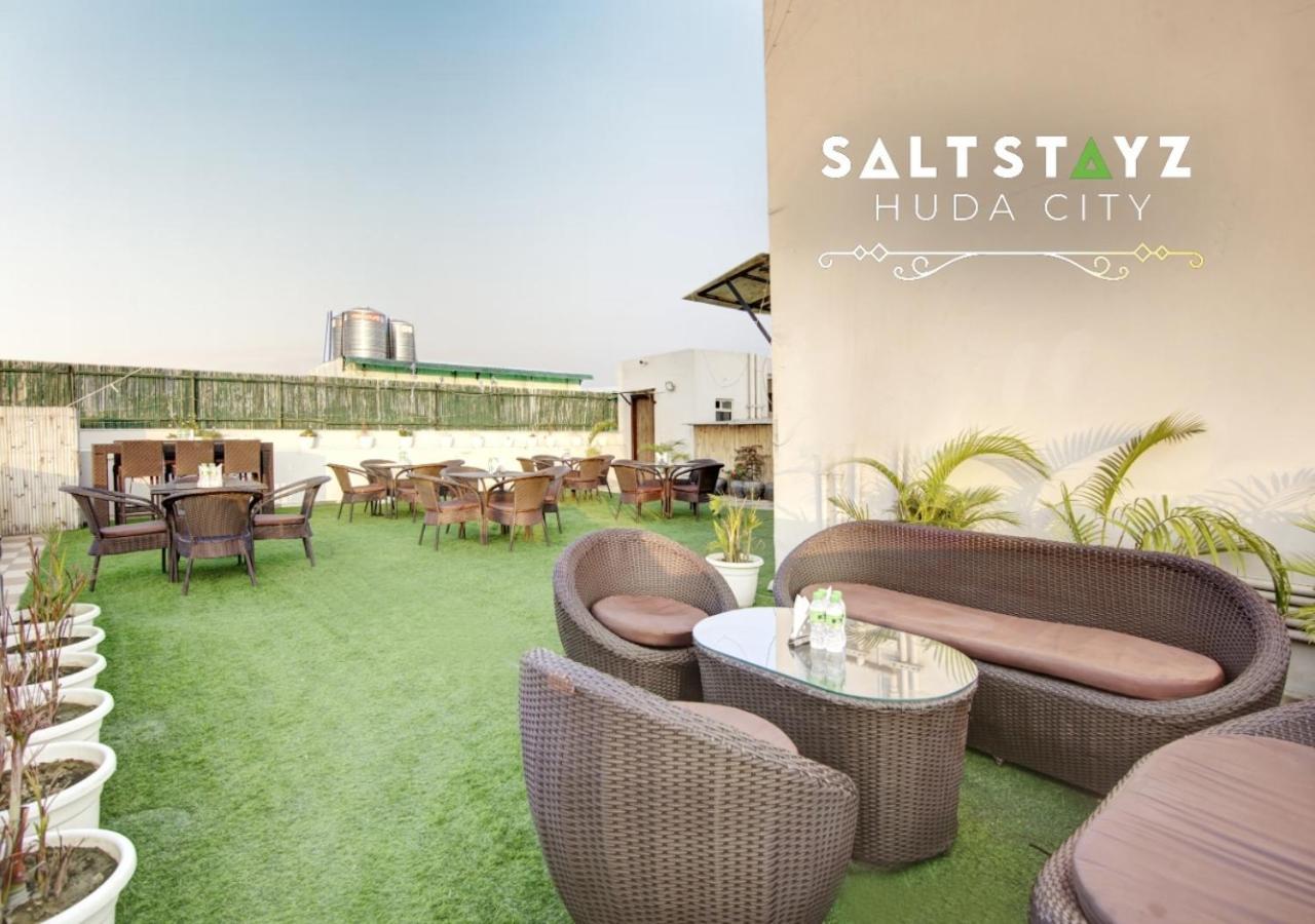Saltstayz Select - Huda Center 3*
