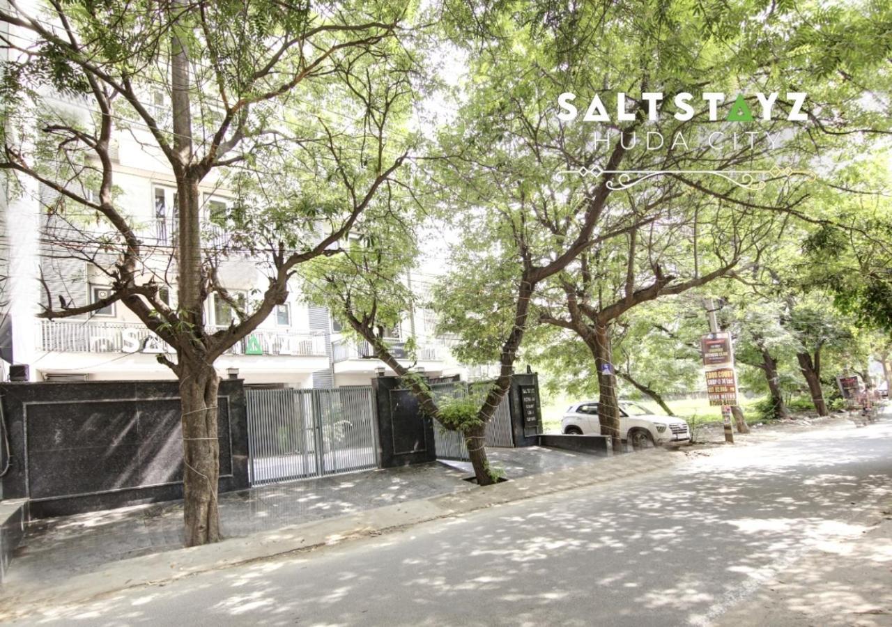 Hotel Saltstayz Select - Huda Center 3*