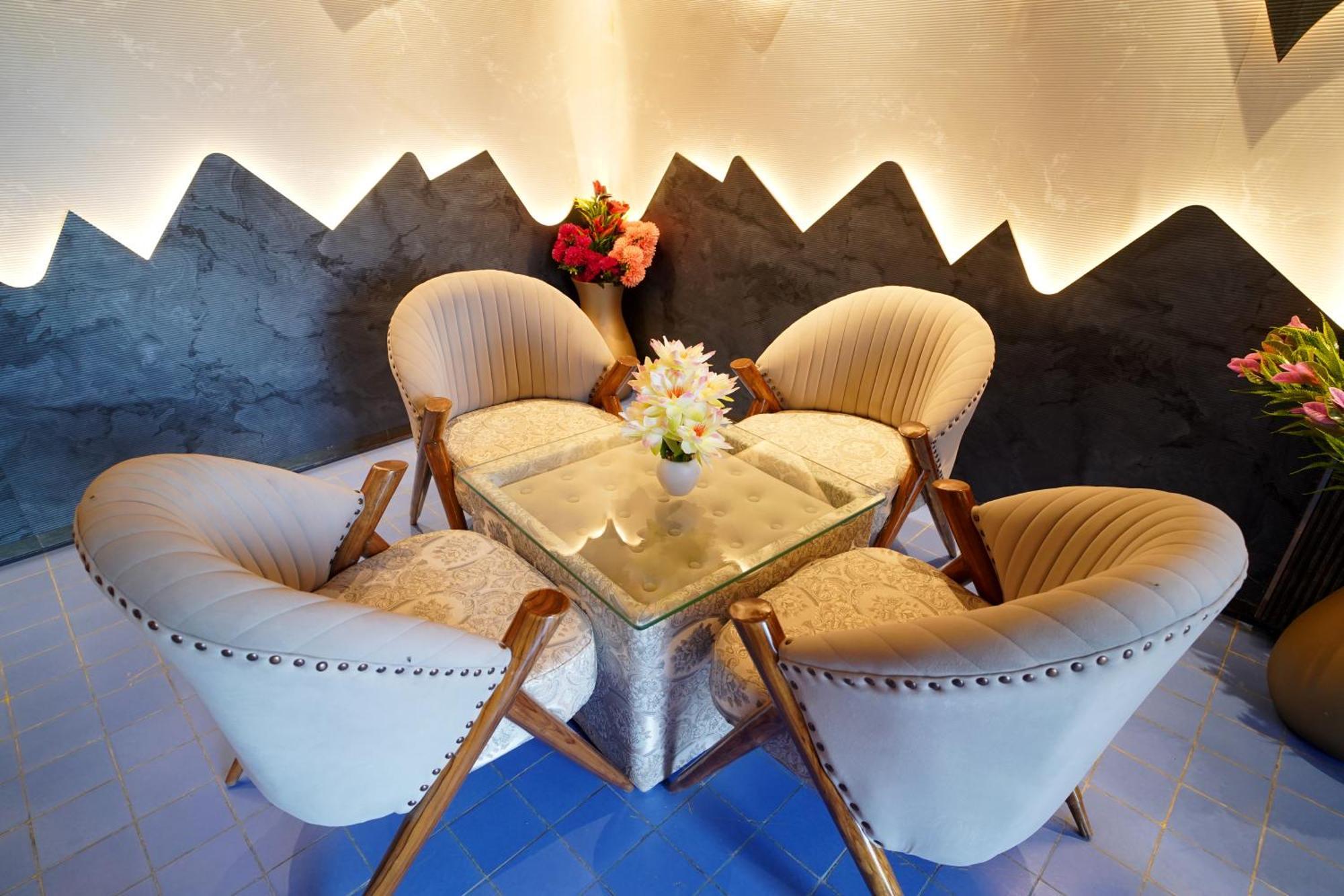 Sakura Gold Hotel