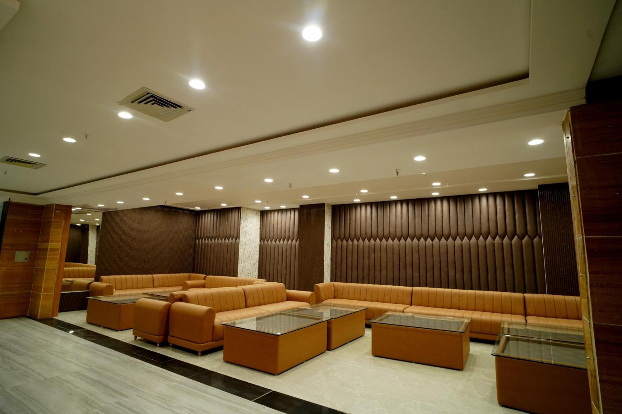 Sakura Gold Hotel