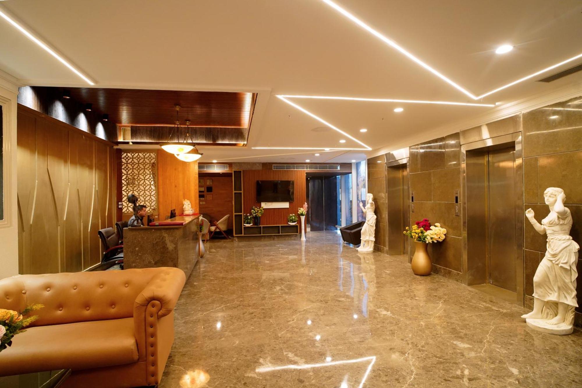 Sakura Gold Hotel