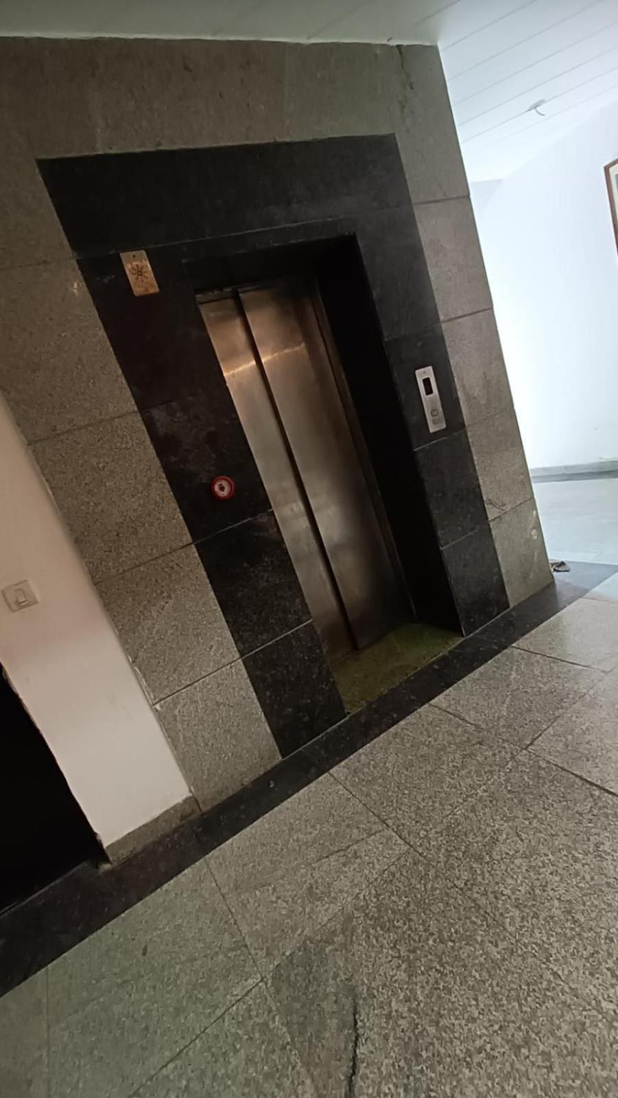 Amita Residency By Staykr Hotel