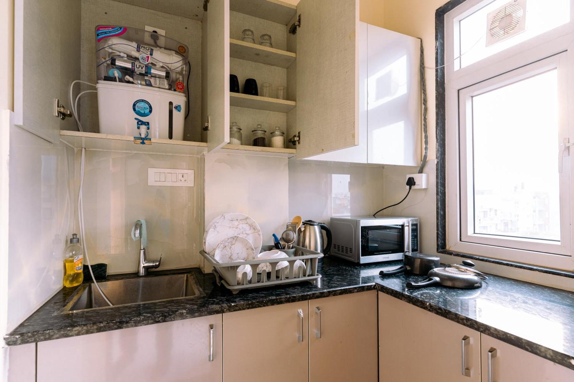 Apartment Zestliving Sector 42