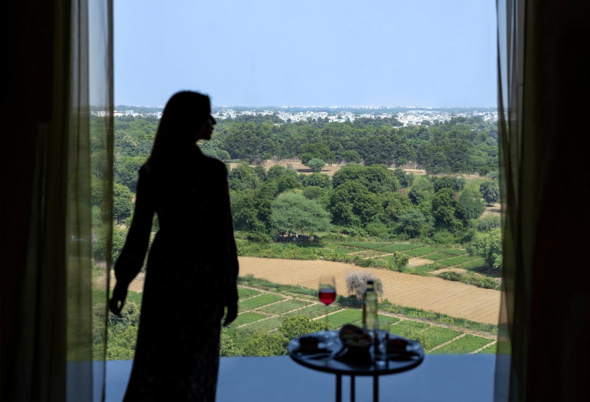 The Leela Ambience Gurugram & Residences - The Luxury Urban Sanctuary 5* Gurgaon