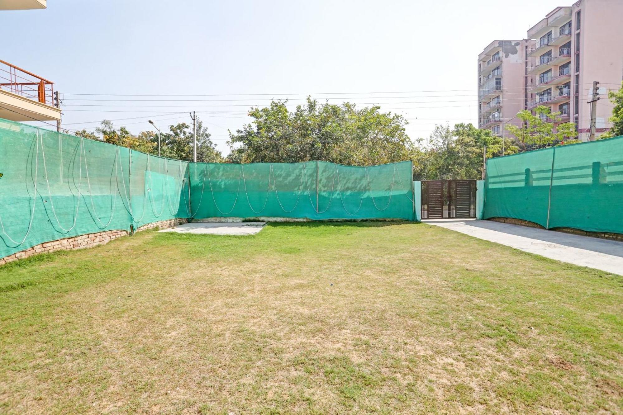 O Omi Hotel Gurgaon