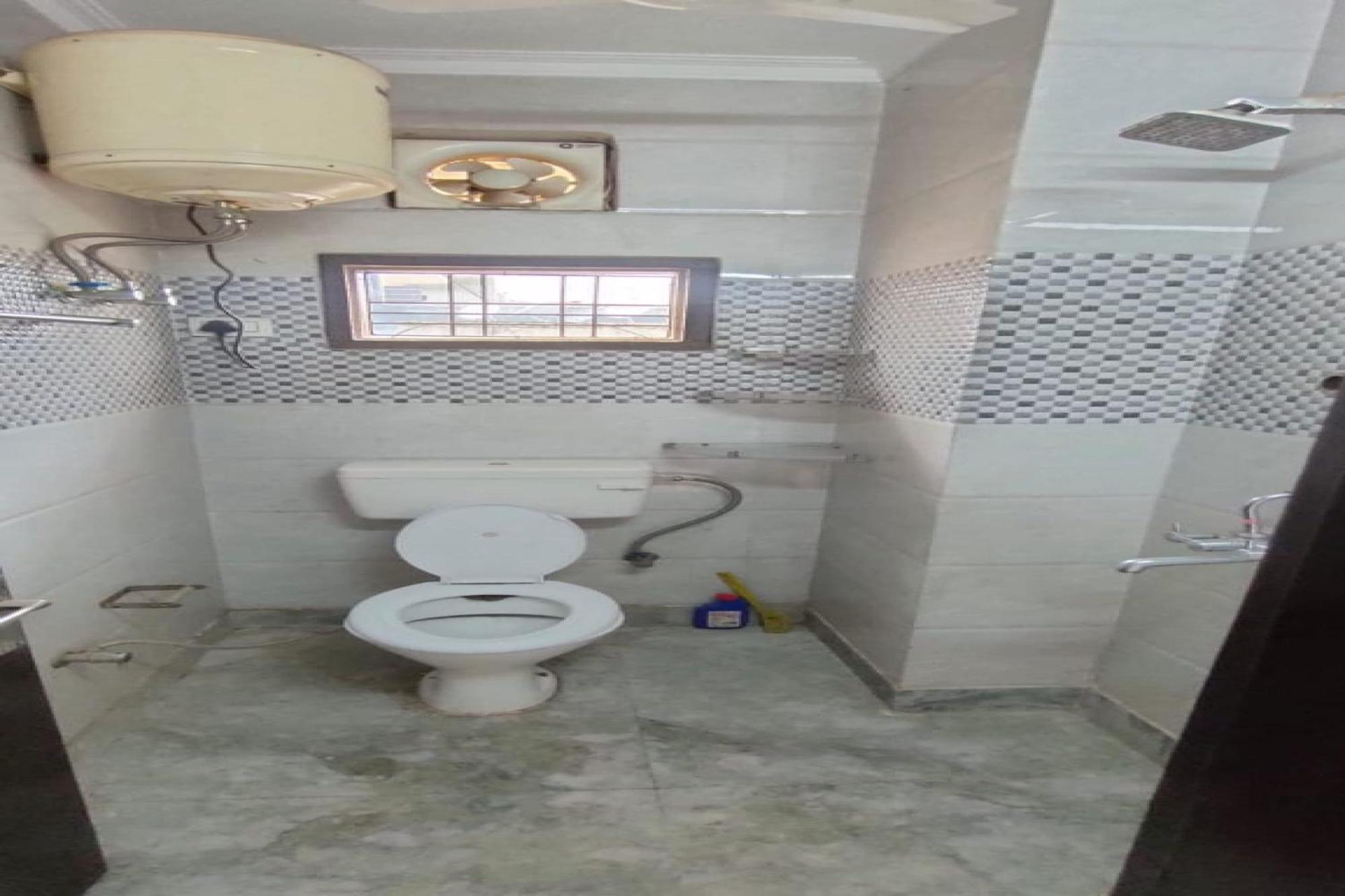 Apartment Oyo Q67 Near Omaxe Mall Gurgaon