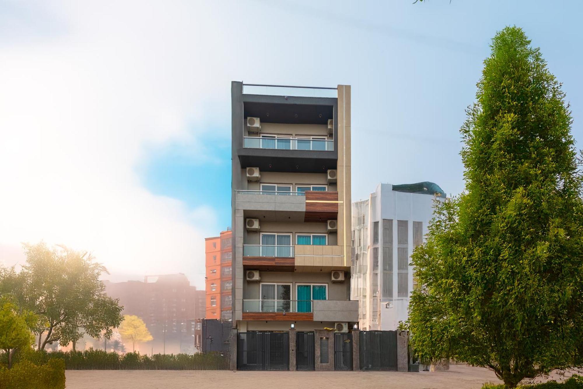 Saavi Sector- 45 Gurgaon