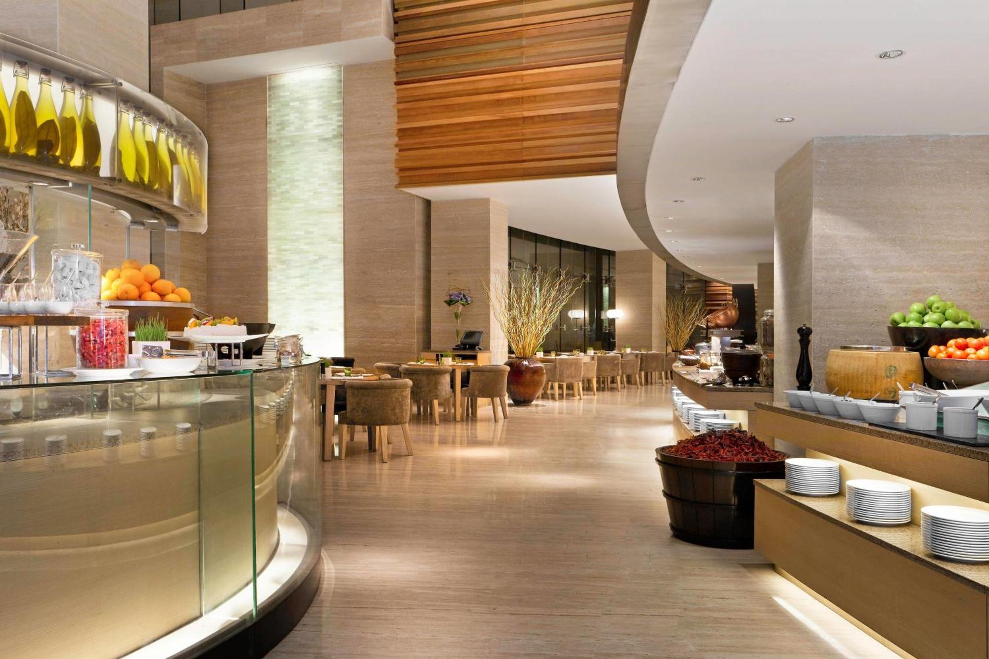 The Westin Gurgaon, New Delhi Hotel 5*