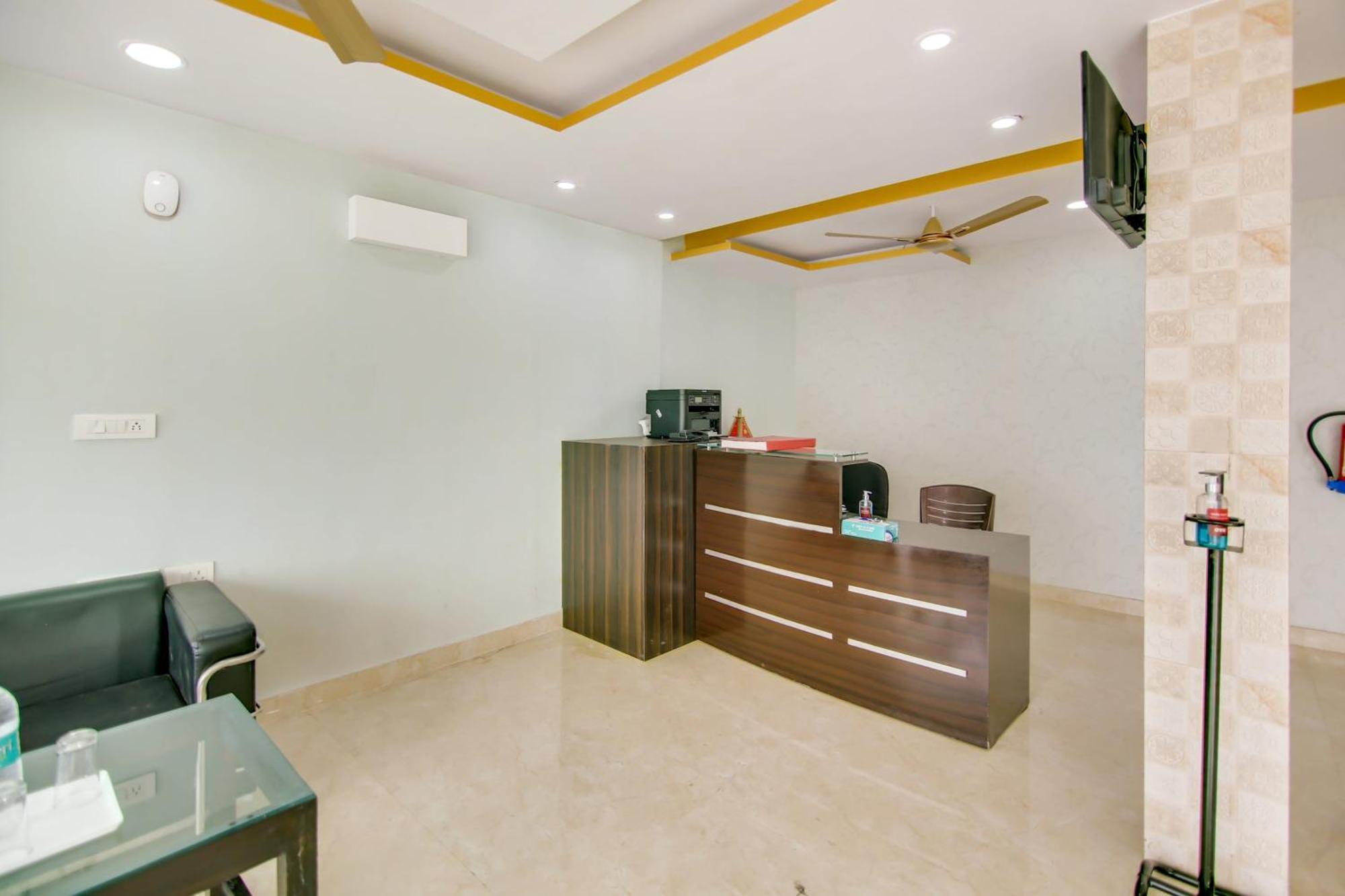 Collection O Near Appu Ghar Hotel Gurgaon