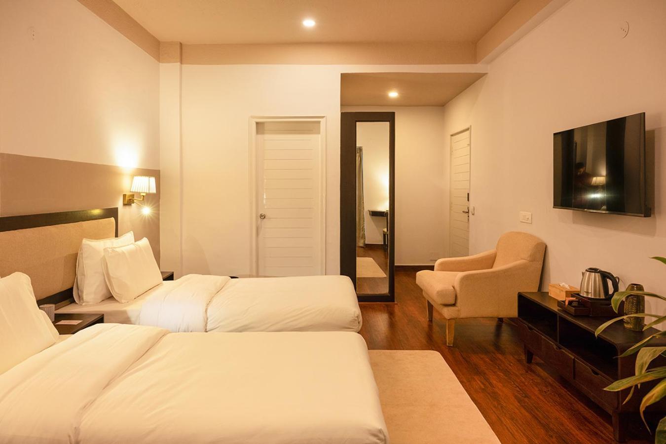 Firebrick Boutique Residences - Amethyst House Hotel 4*