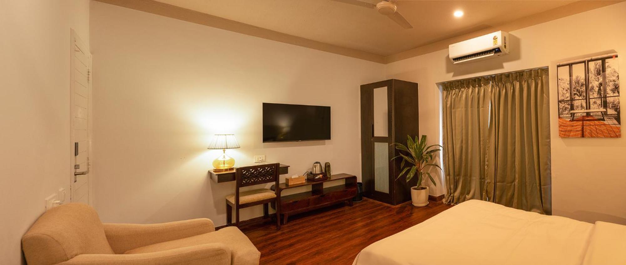 Firebrick Boutique Residences - Amethyst House Hotel