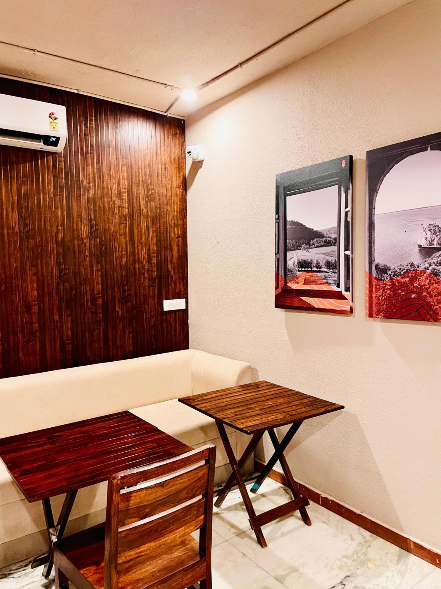 Firebrick Boutique Residences - Amethyst House Hotel
