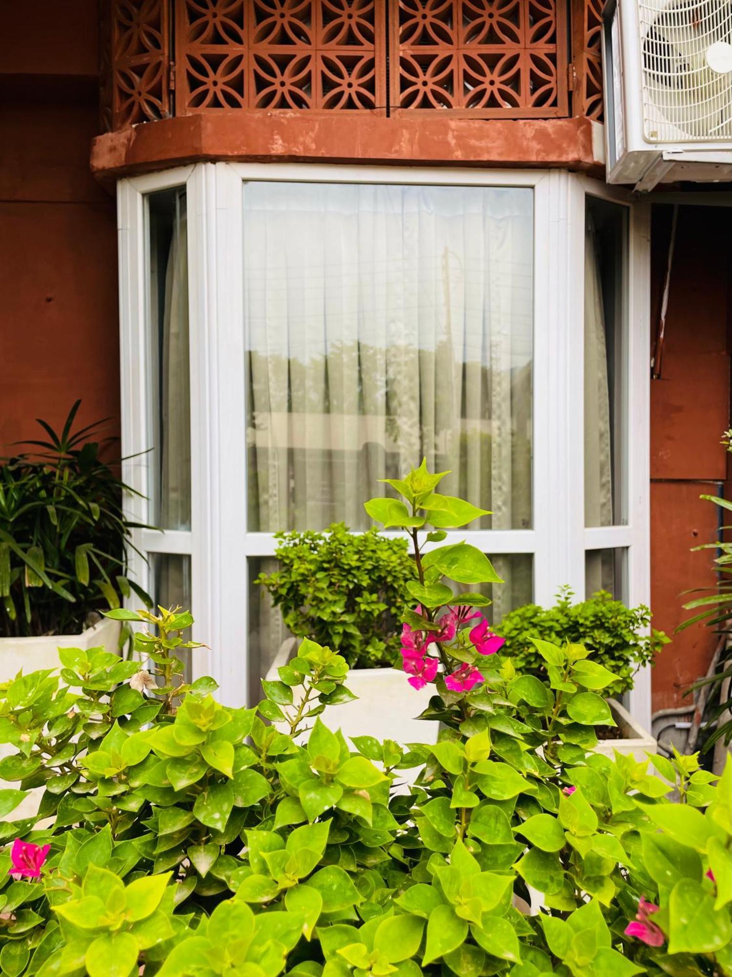 Hotel Firebrick Boutique Residences - Amethyst House Gurgaon