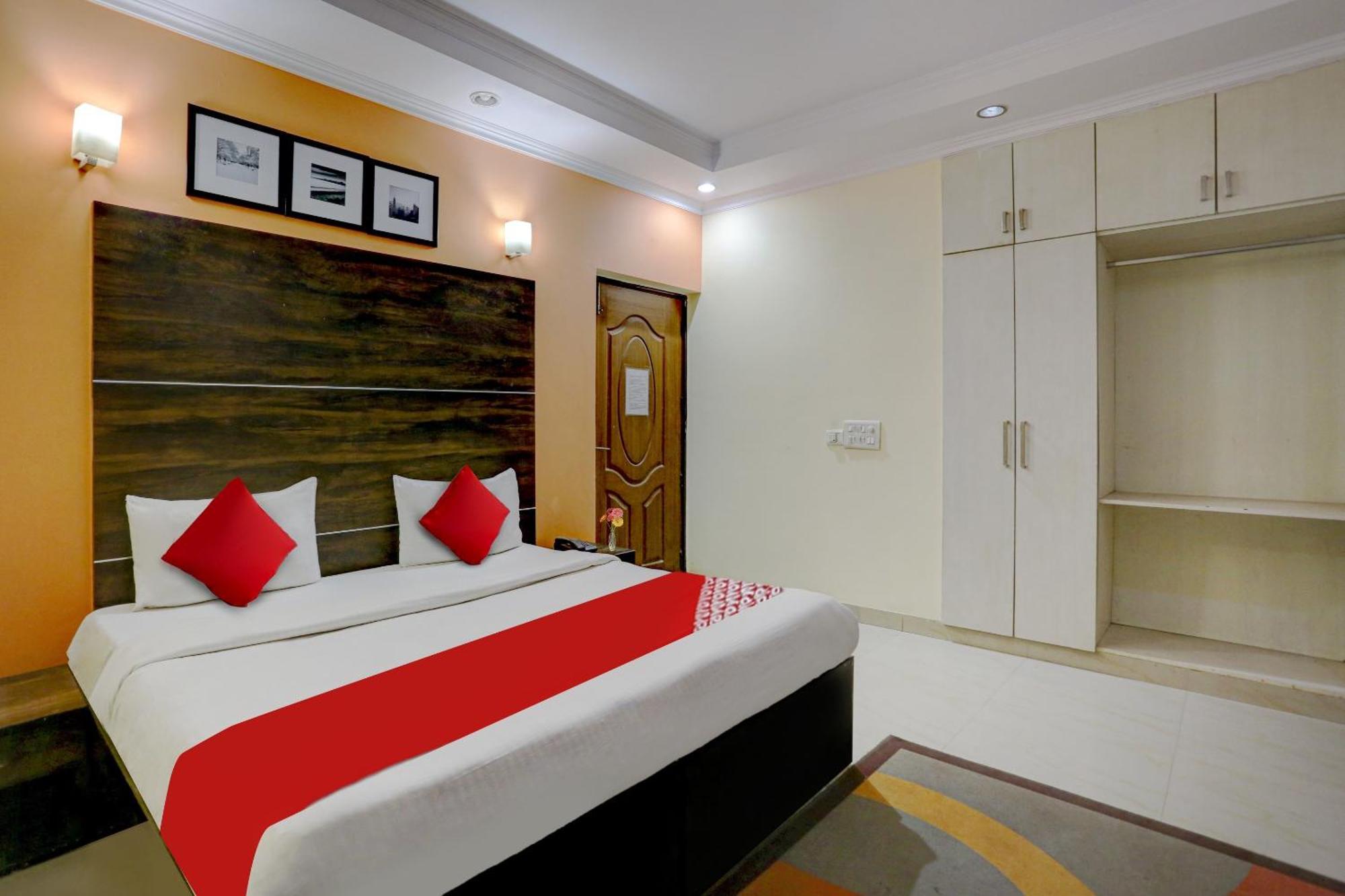 Collection O Ramjas Star Residency Near Appu Ghar Gurgaon