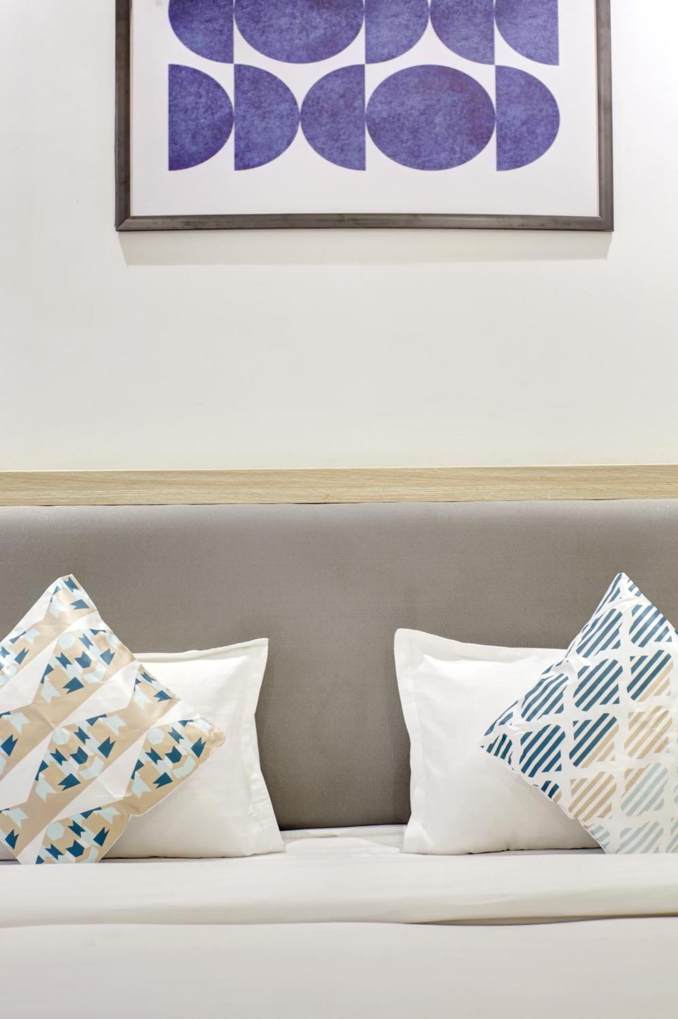 Hotel Flxho Cyber One - And Banquet Cyber City 3*