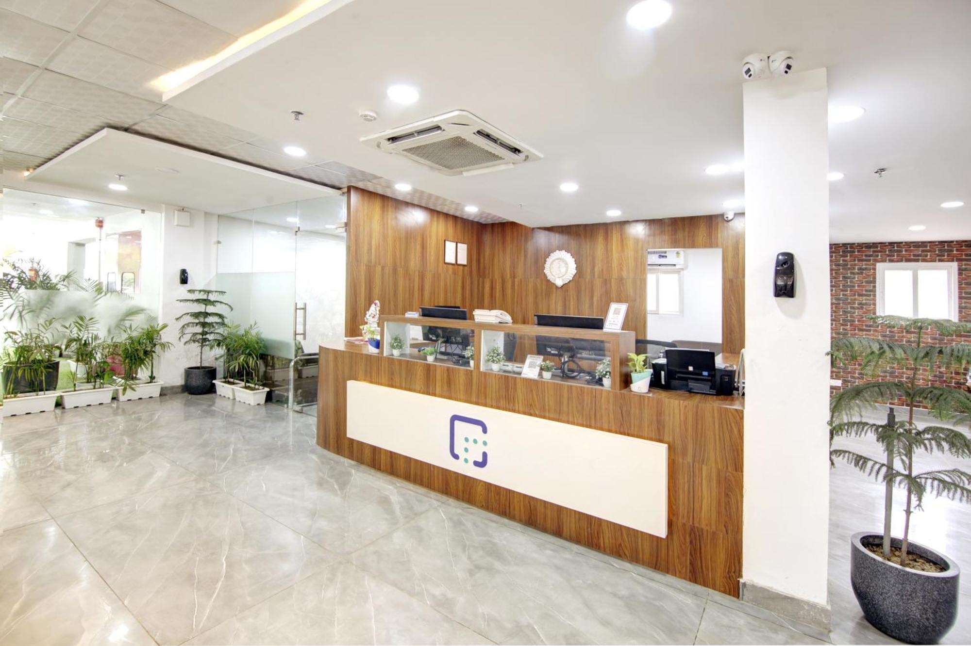 Hotel Flxho Cyber One - And Banquet Cyber City Gurgaon