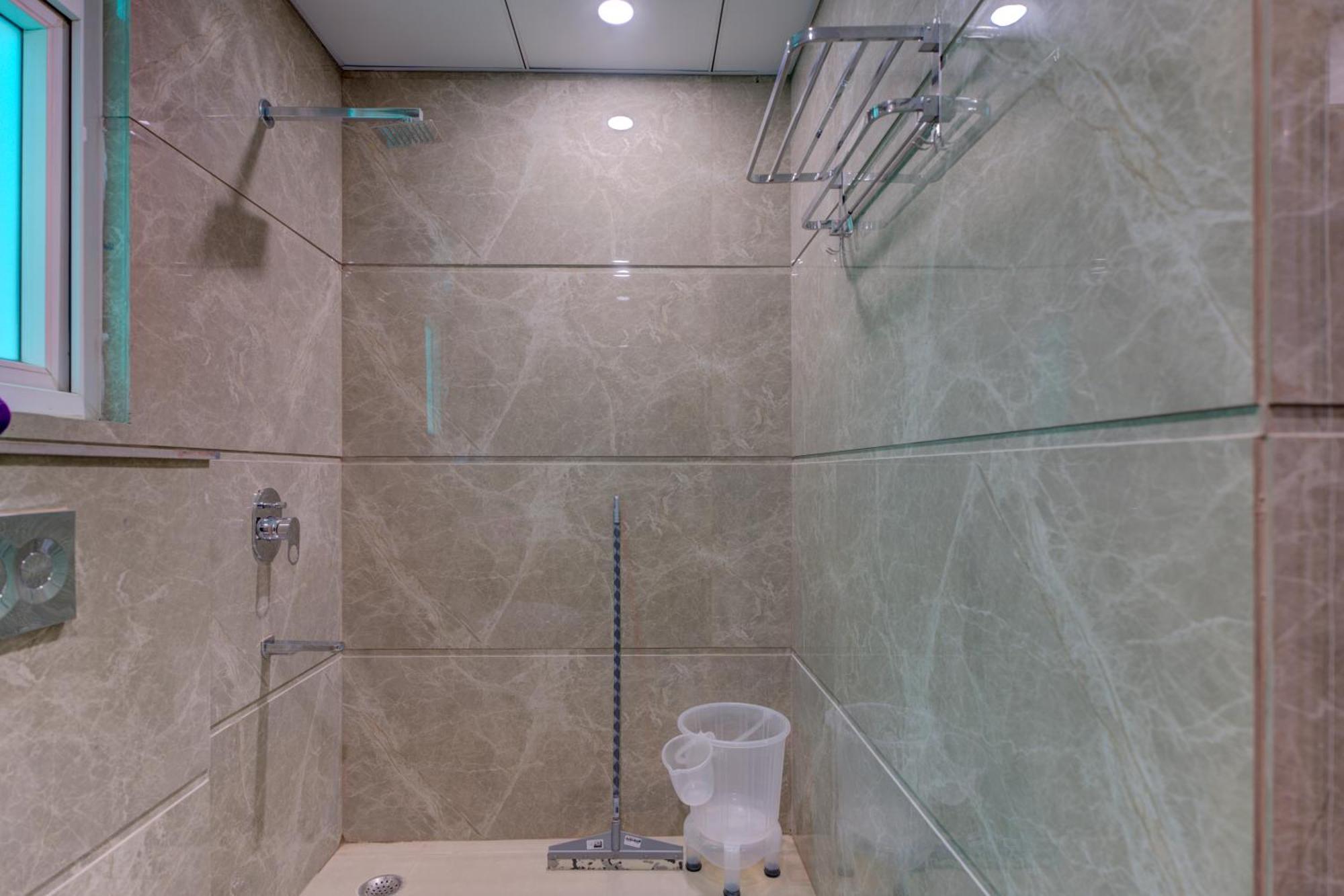 1 Bhk Serviced Apartments Sector 52 Near Millennium City Centre Metro Station Aparthotel *