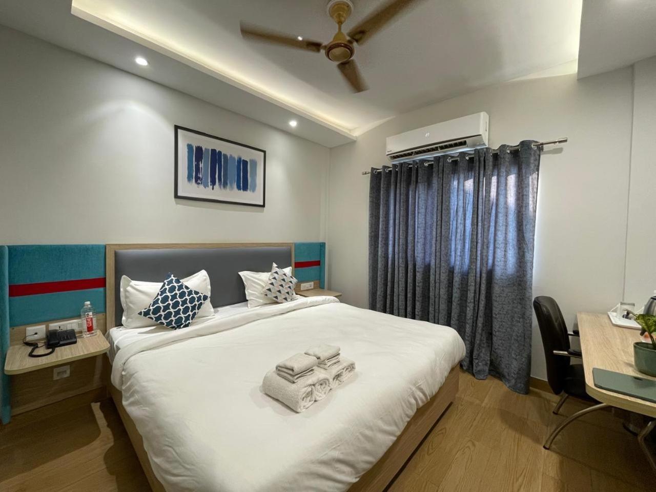 Hotel Flxho Cyber One - And Banquet Cyber City 3*