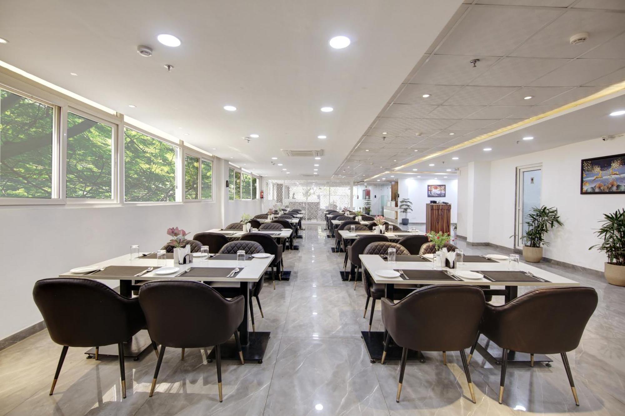 Hotel Flxho Cyber One - And Banquet Cyber City