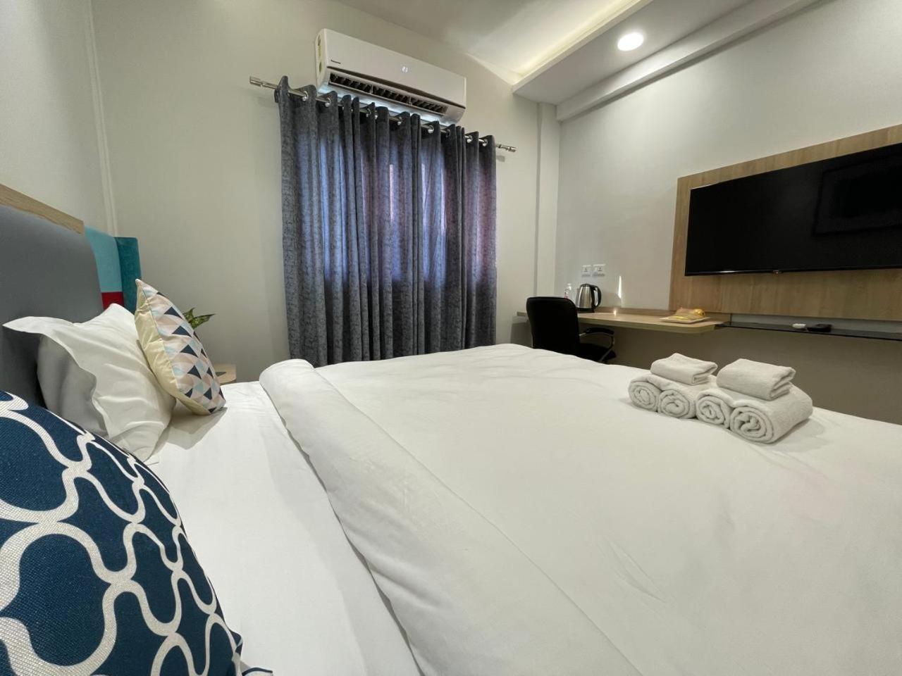Flxho Cyber One - And Banquet Cyber City 3* Gurgaon