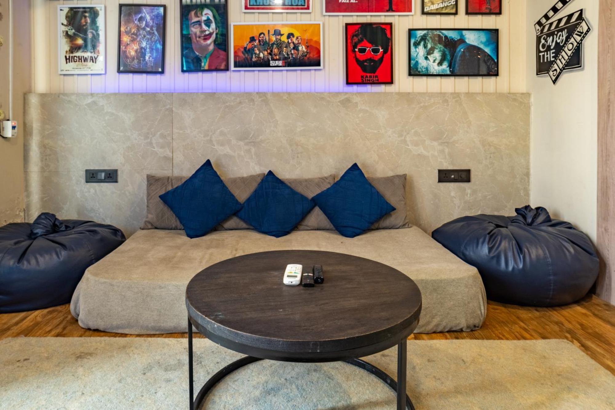 Housr Phase 1 Hotel