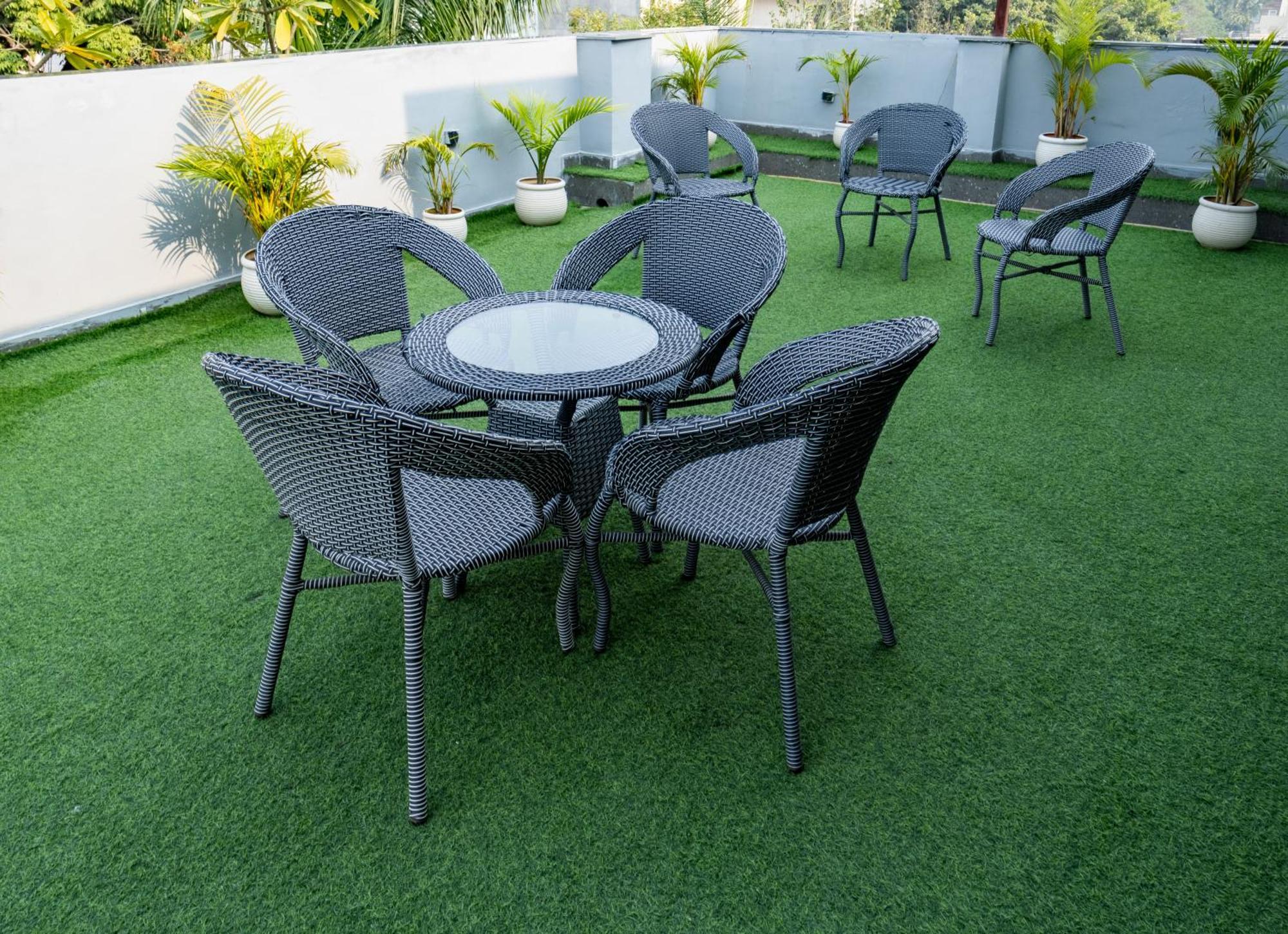 Hotel Housr Phase 1 *