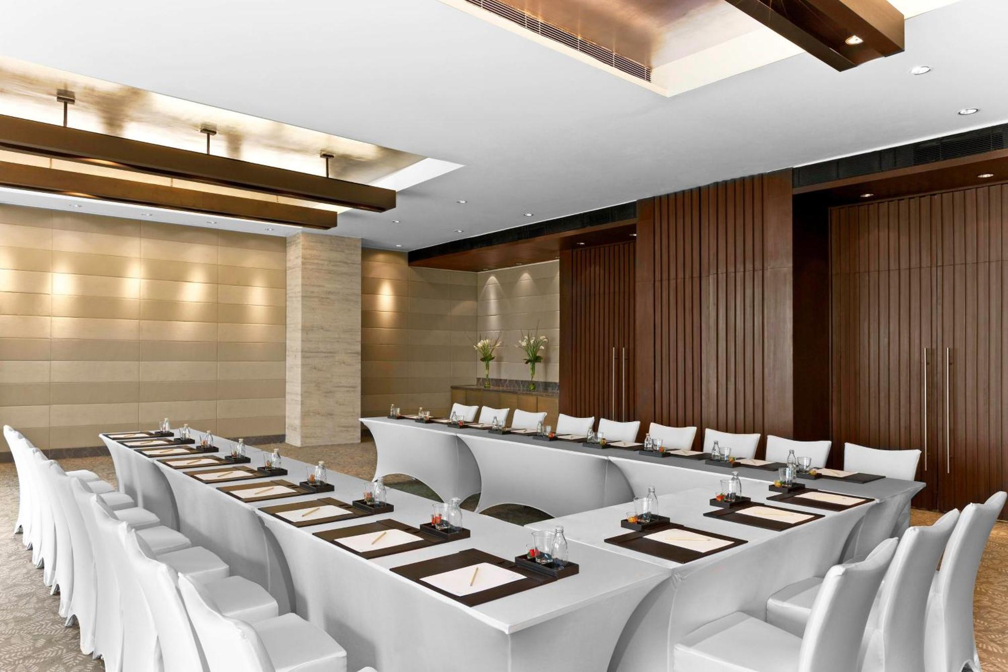 The Westin Gurgaon, New Delhi 5*