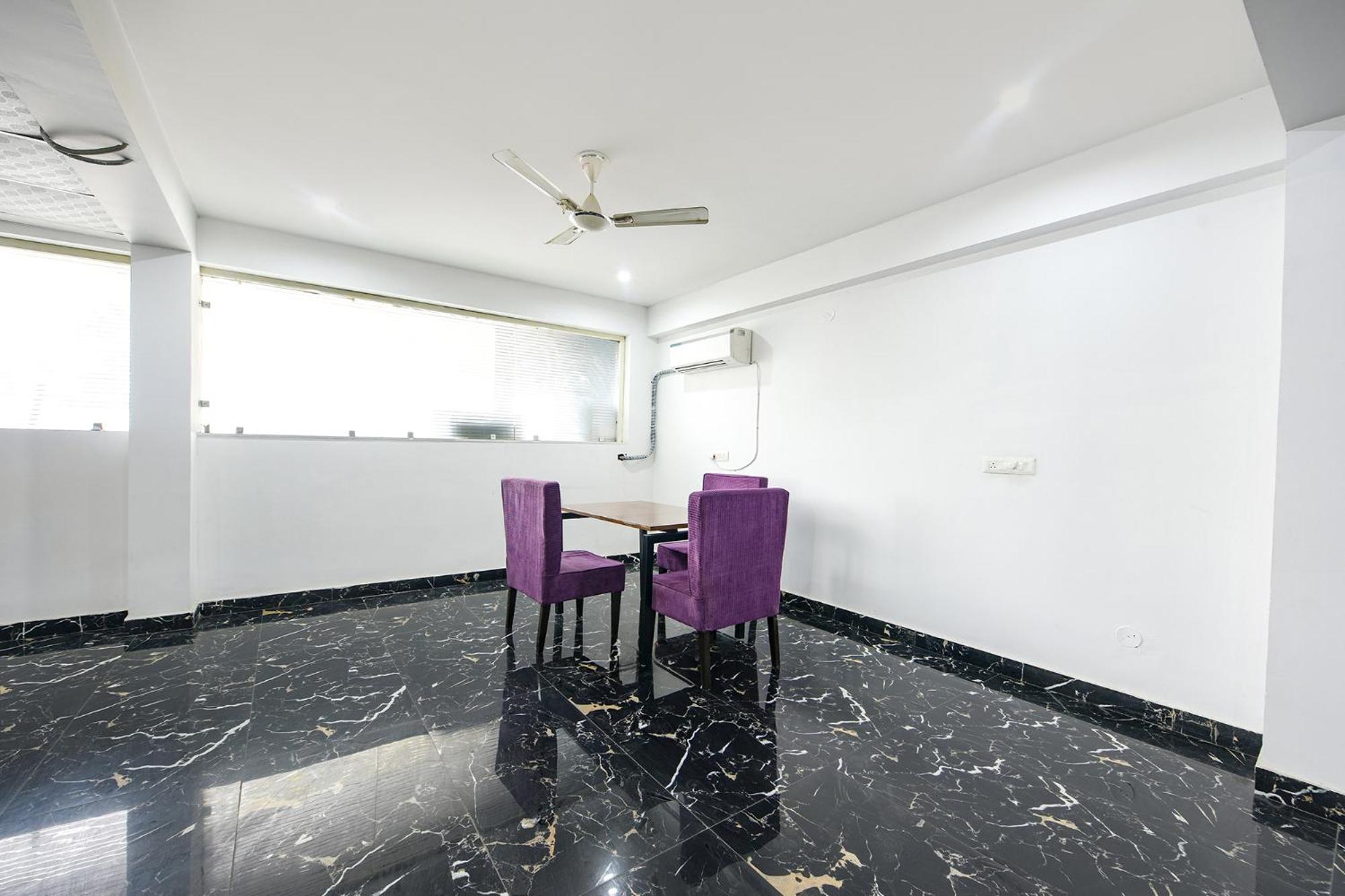 Fabhotel Suits 3* Gurgaon
