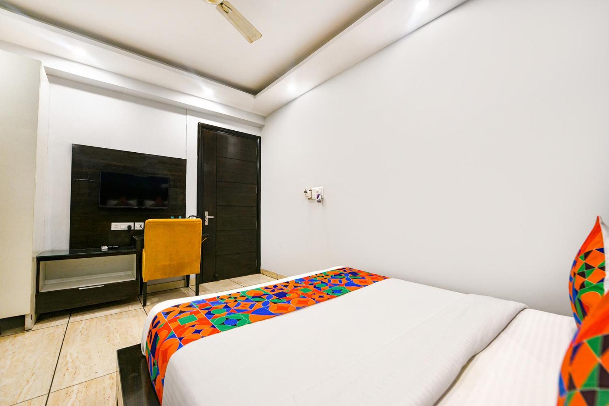 Fabhotel Suits Gurgaon