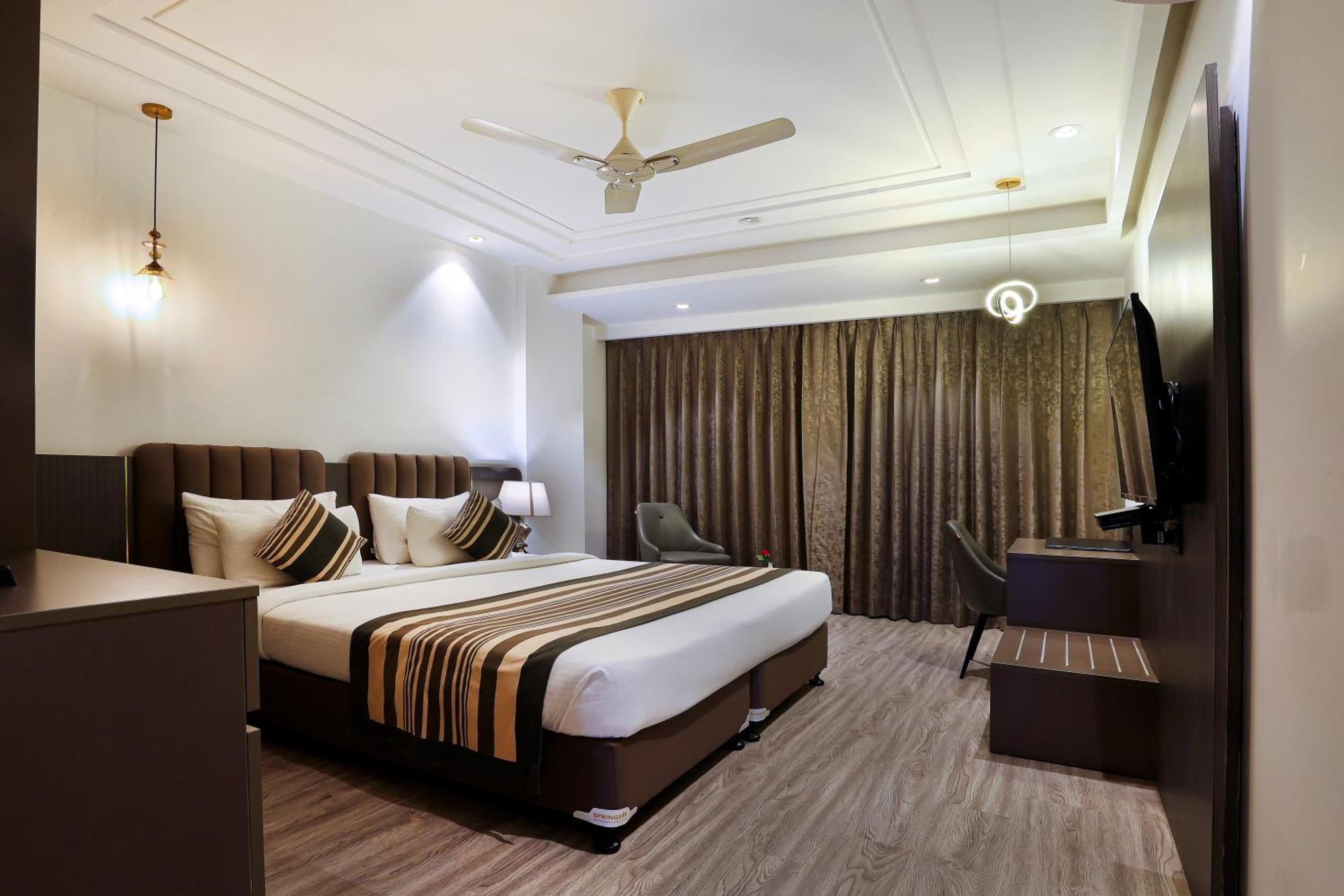 Opo Iffco Chowk 4* Gurgaon