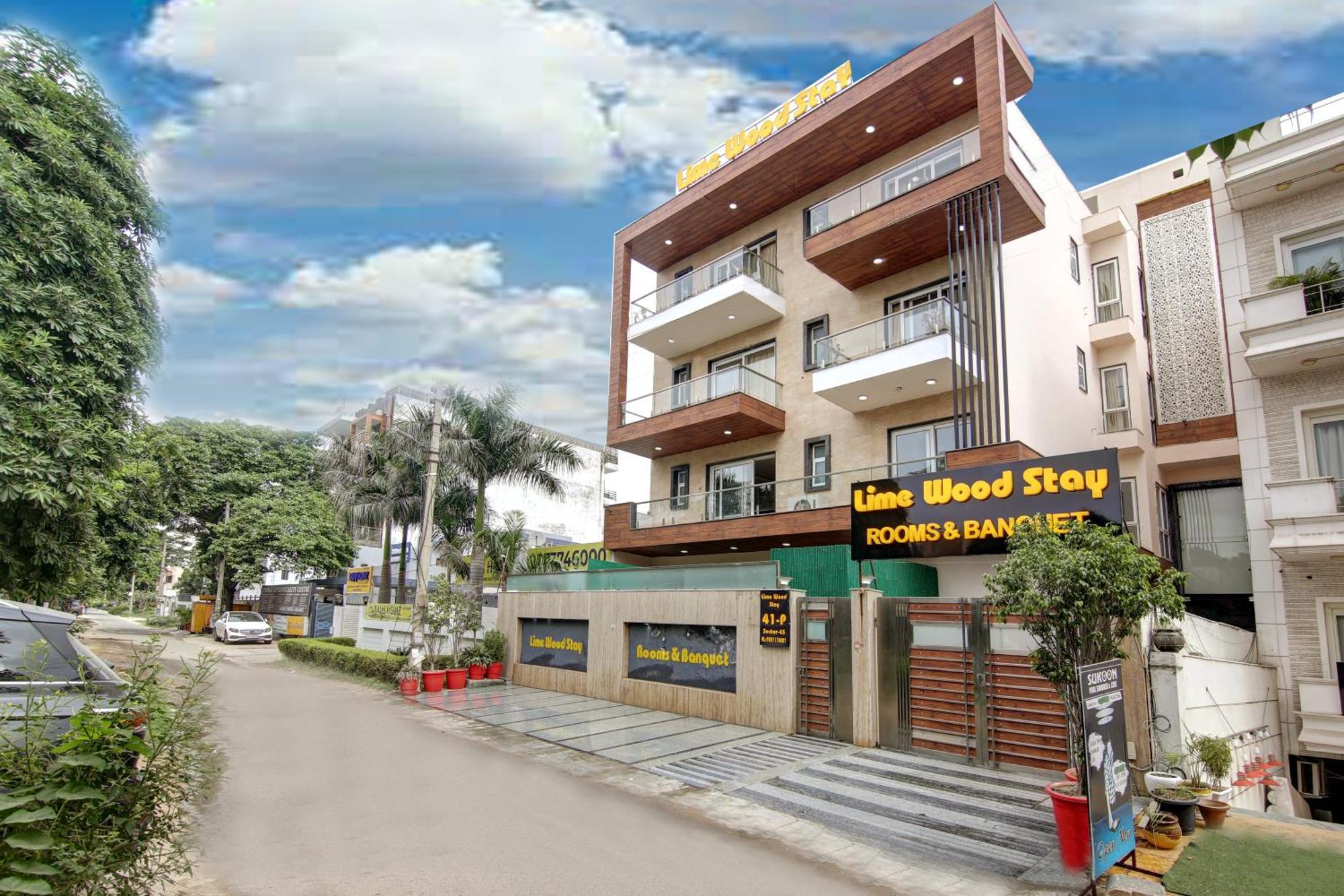 Hotel Limewood - Unitech Cyber Park