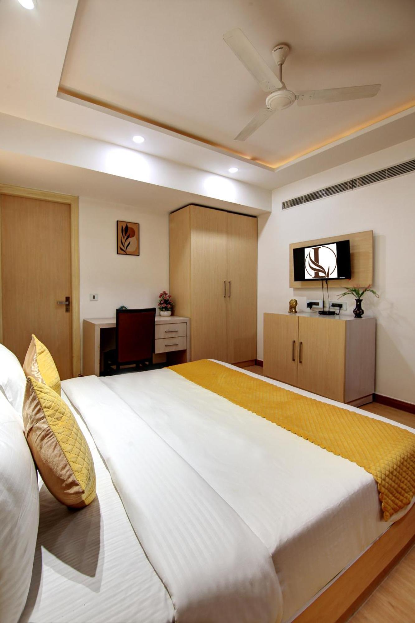 Limewood - Unitech Cyber Park Gurgaon