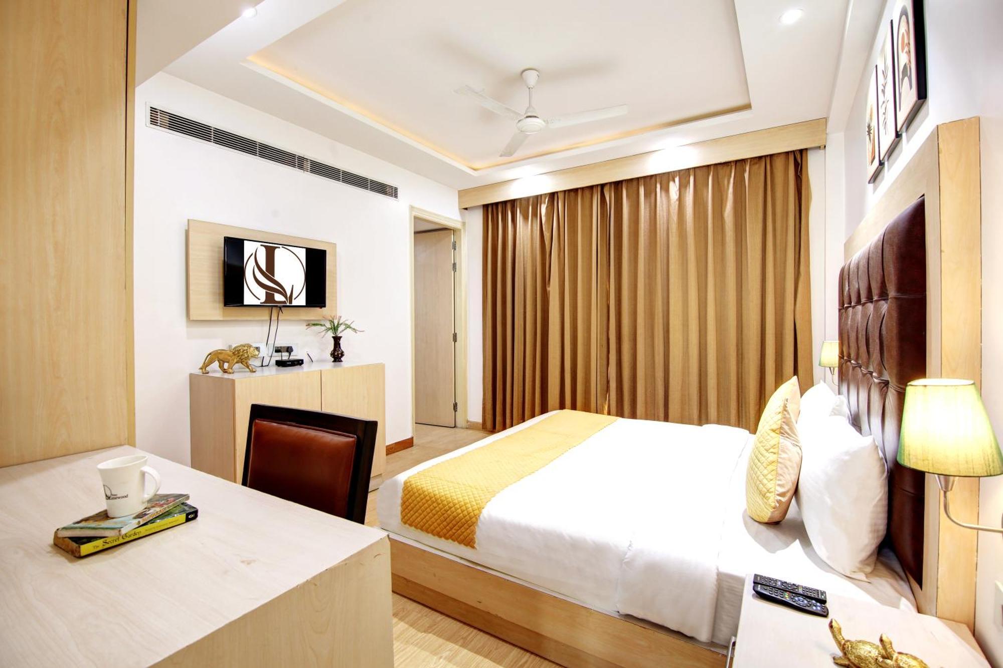 Limewood - Unitech Cyber Park 3*