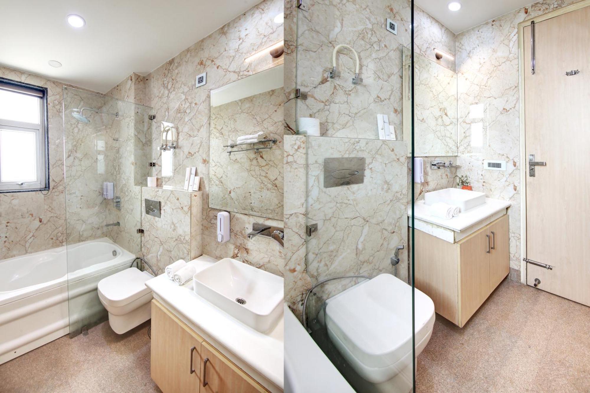 Hotel Limewood - Unitech Cyber Park 3*