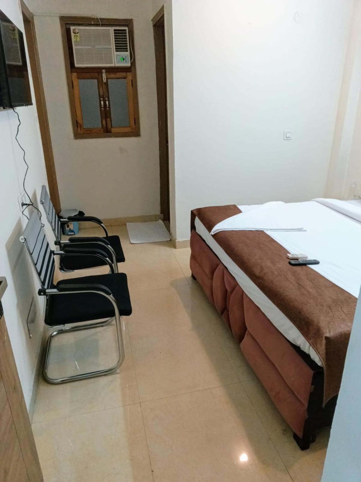 Soooper Guest house