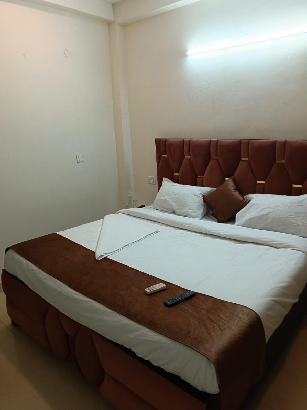 Soooper Guest house
