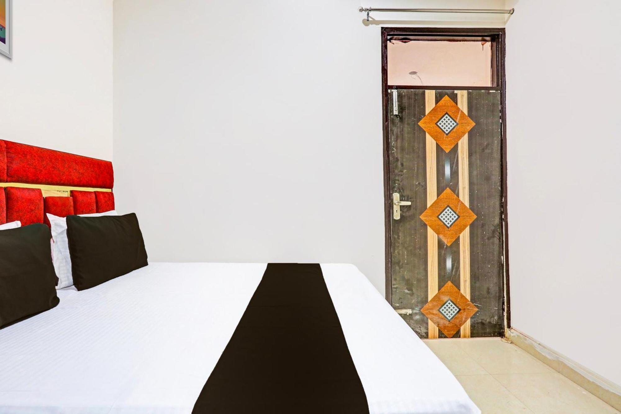 Hotel O Redbull 3*