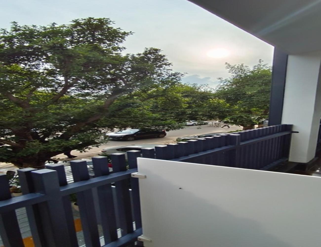 Haris Court- Cyber Hub Gurgaon