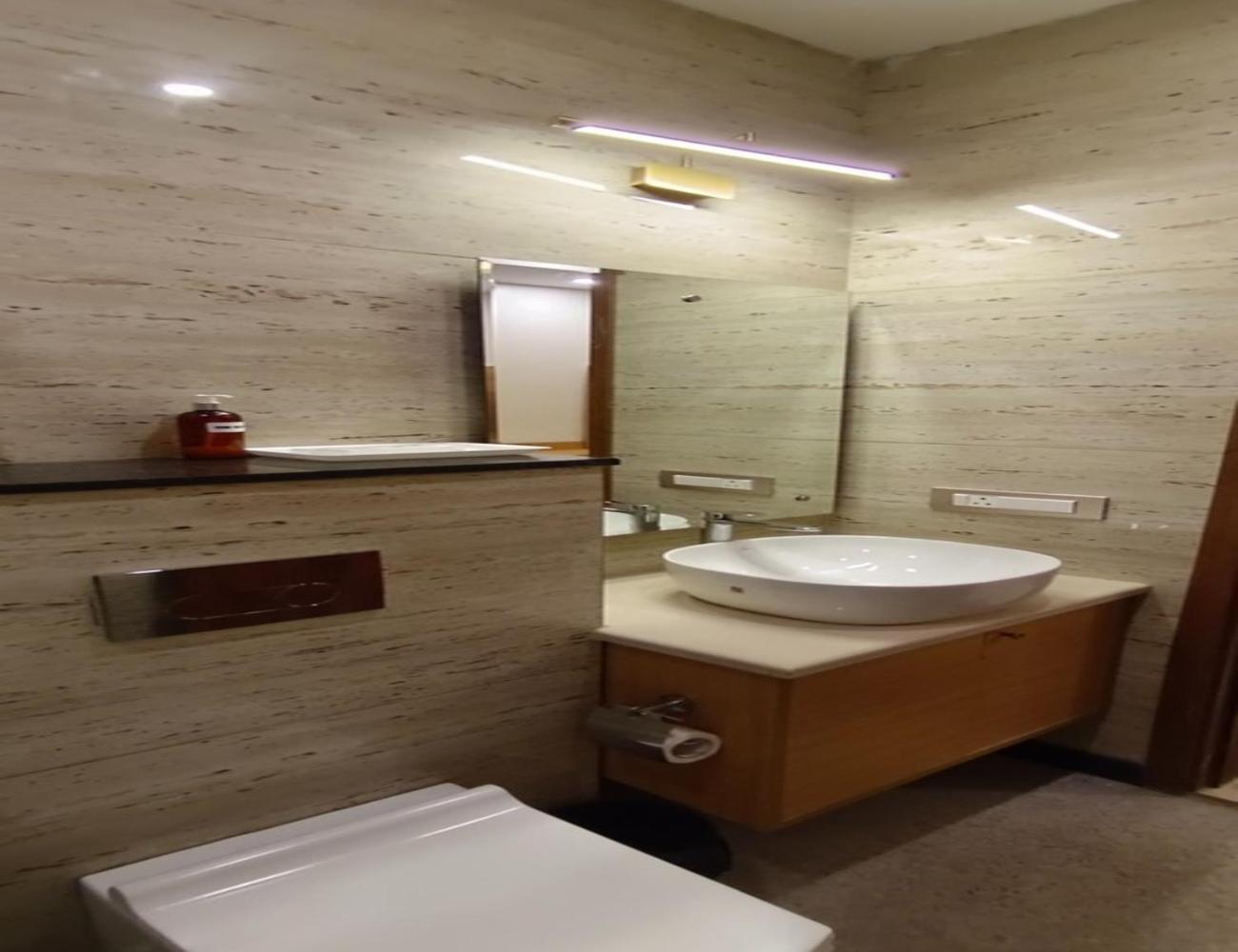 Haris Court- Cyber Hub Hotel