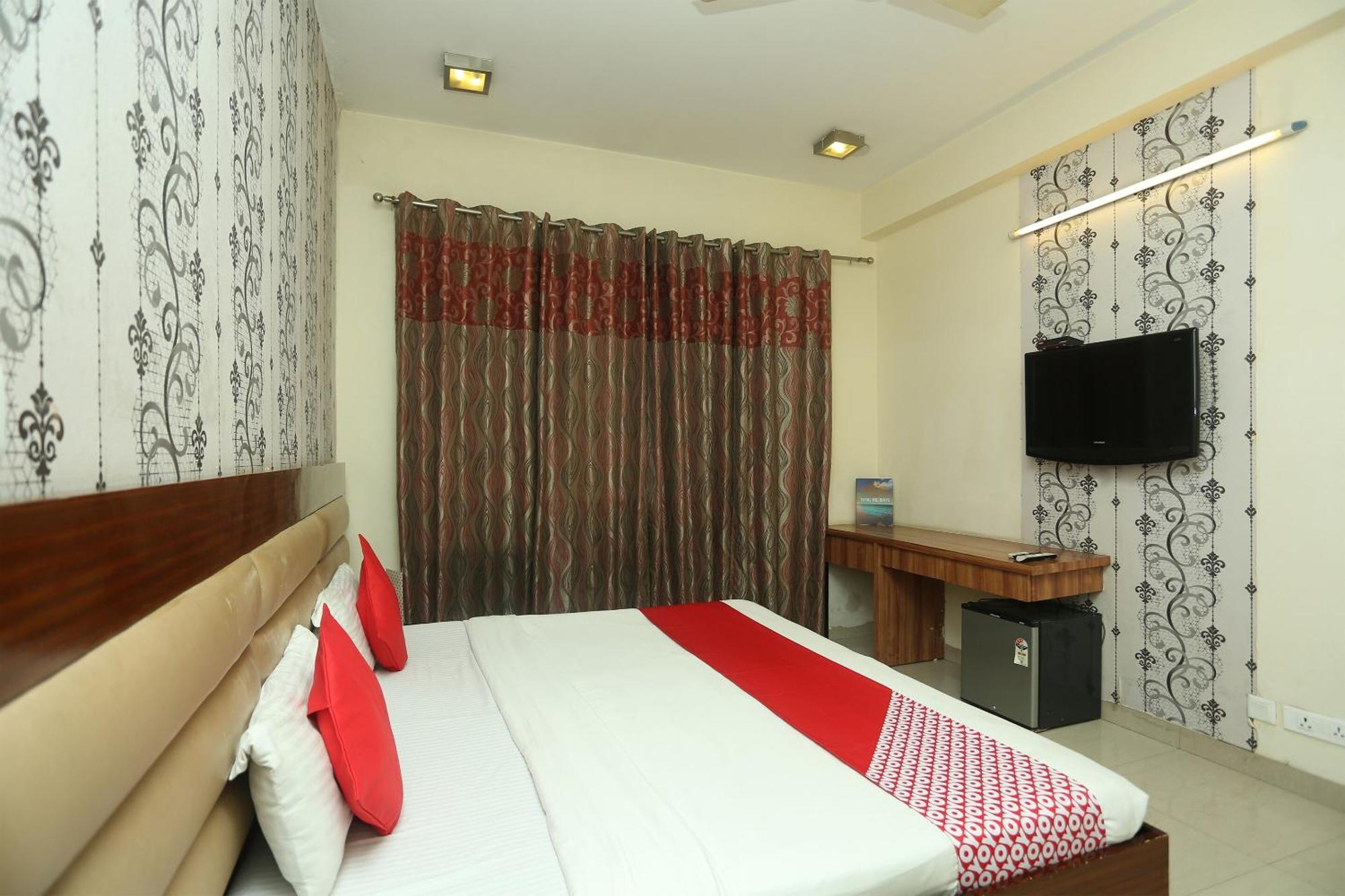 Hotel O Sagarmatha 3*