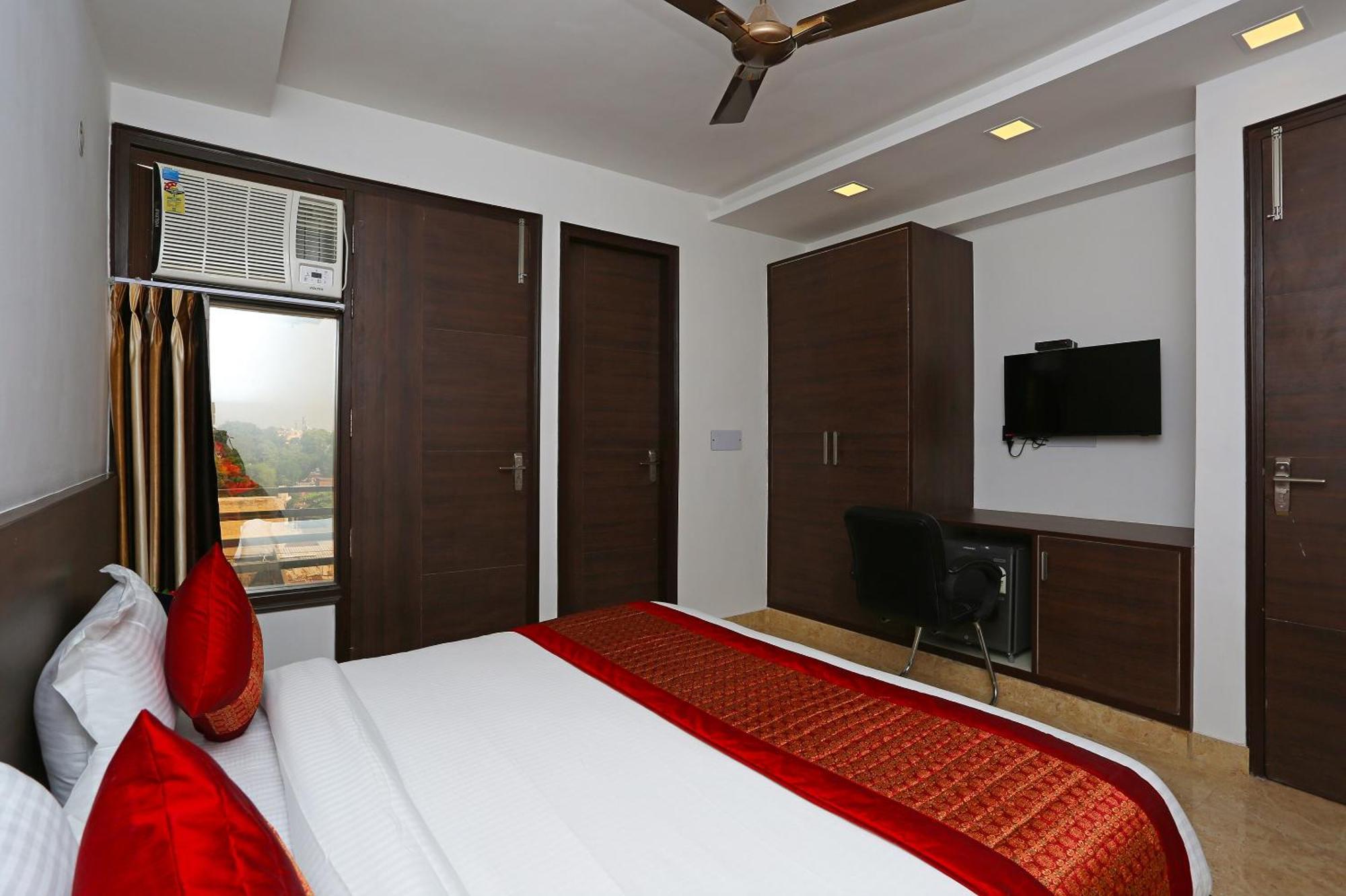 O Residency Near Appu Ghar 4* Gurgaon